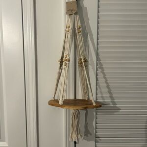 Macrame hanging plant holder / shelf with wood base. NWT